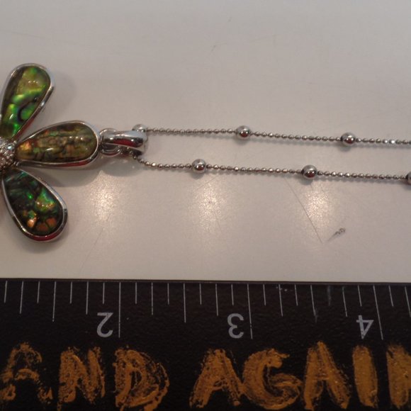 Lia Sophia Pendant & 18" Beaded Necklace Silvertone & Abalone Type Flower - Picture 7 of 12